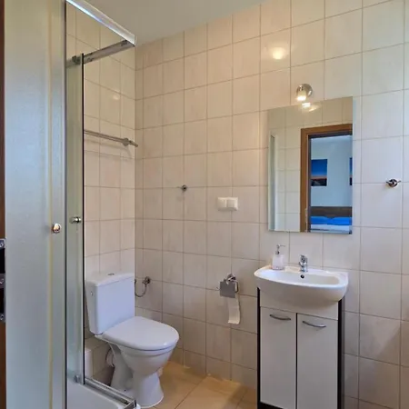 Проживание в семье Dw Bianca Дарлувко