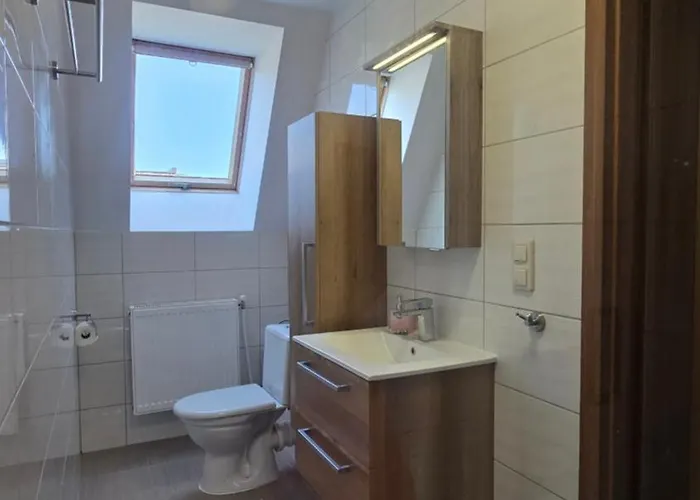 Проживание в семье Dw Bianca